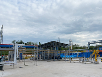 1000kg/h気化能力を有する大型蒸気気化器にて、生産ニーズに満たし、安全生産を維持する
